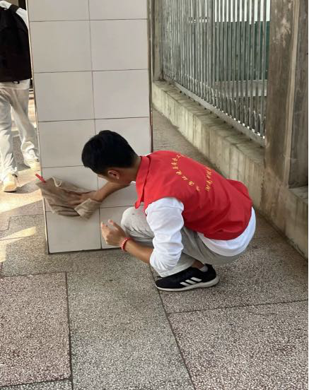 免费中文av