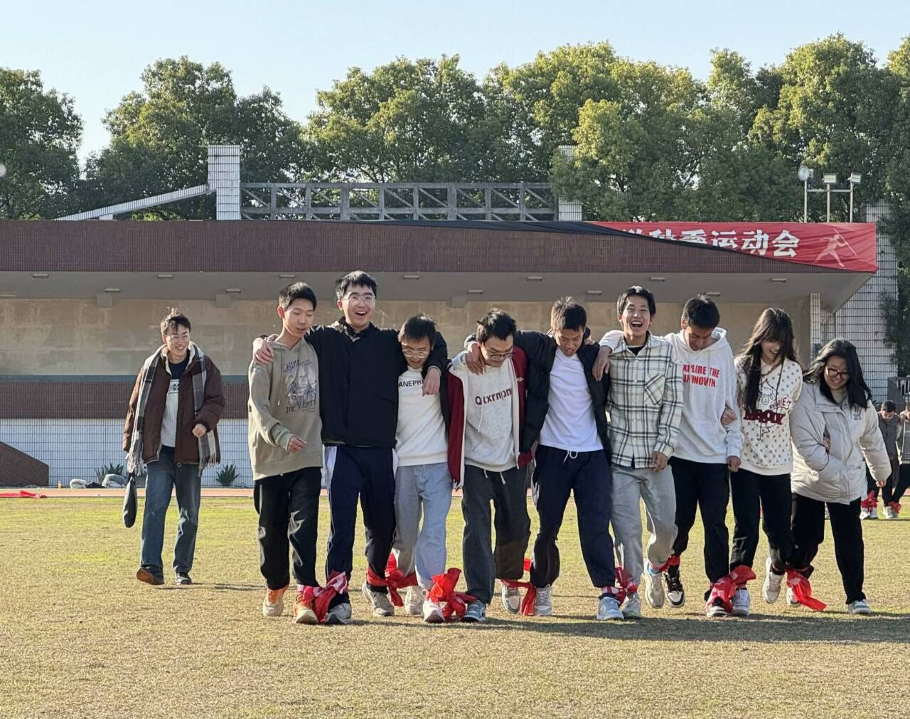 免费中文av