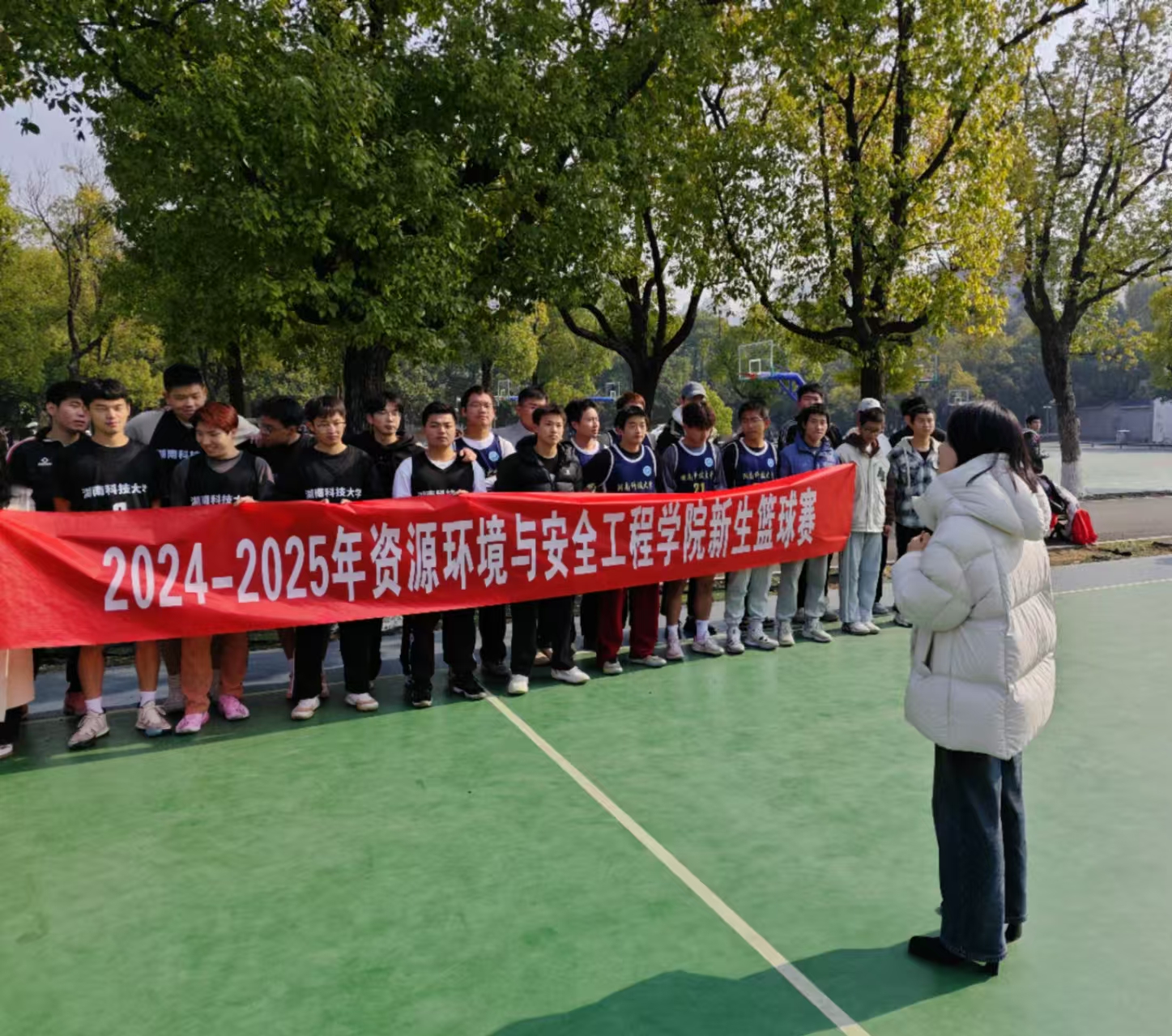 免费中文av