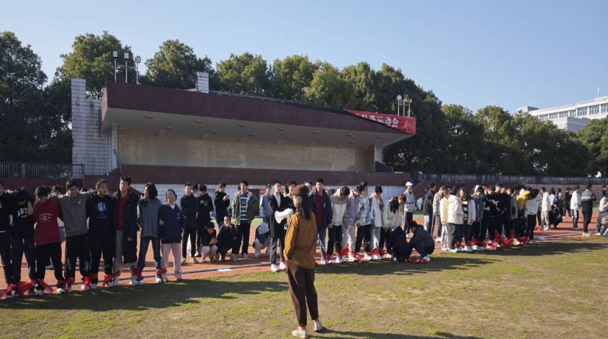 免费中文av