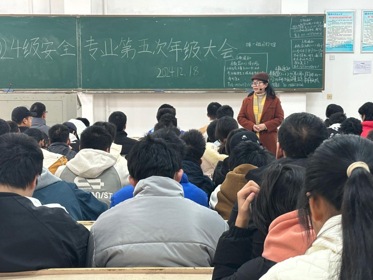 免费中文av