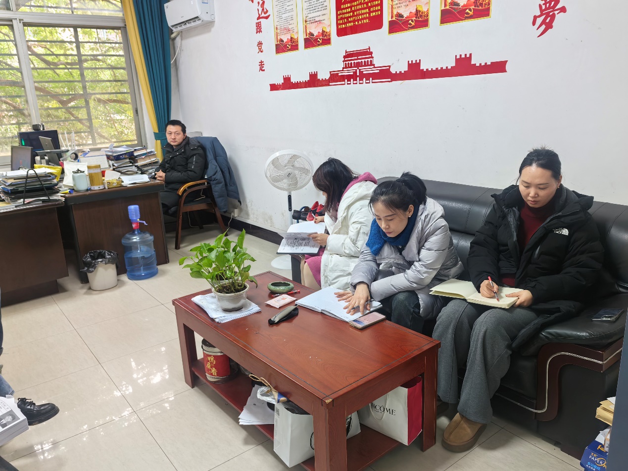 免费中文av