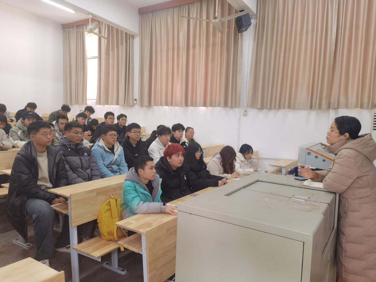 免费中文av