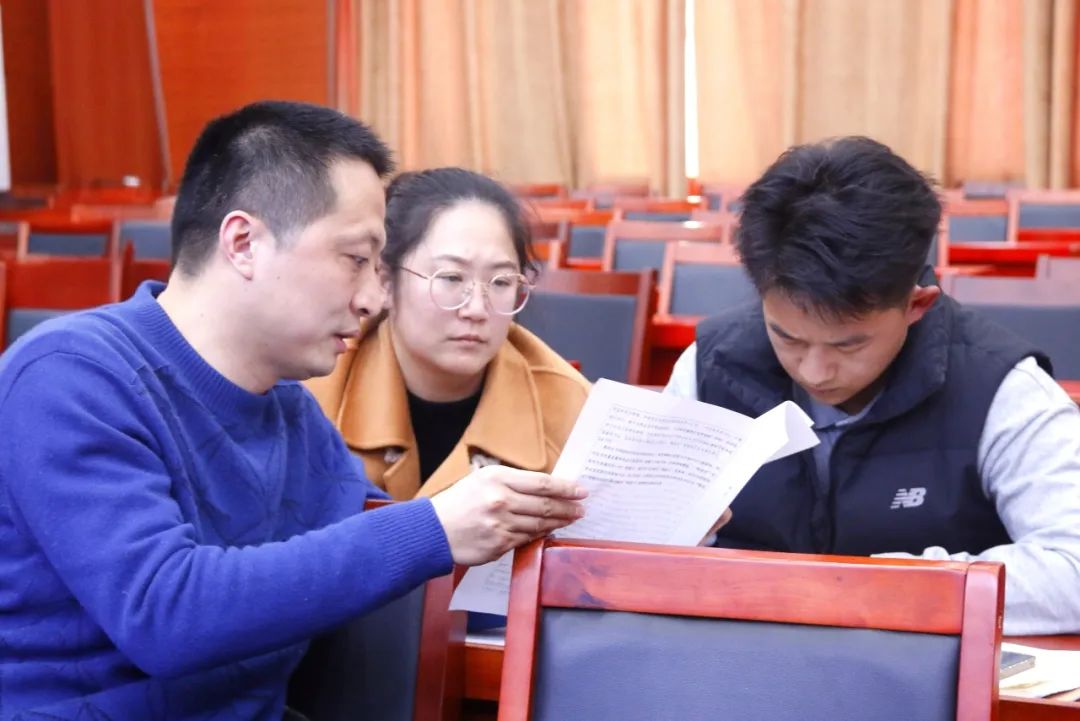 免费中文av