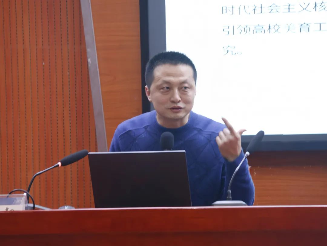 免费中文av